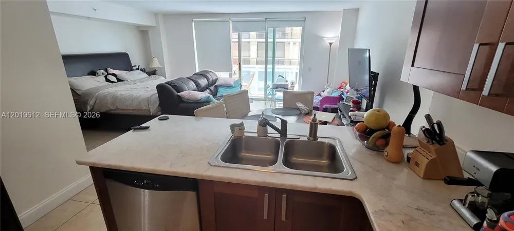 9499 Collins Ave #705 Surfside, FL 33154