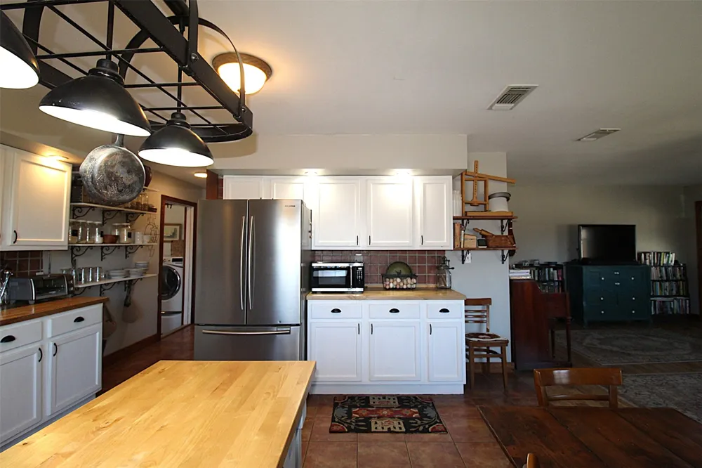 4776 NE County Road 2120 Road Talco, TX 75487