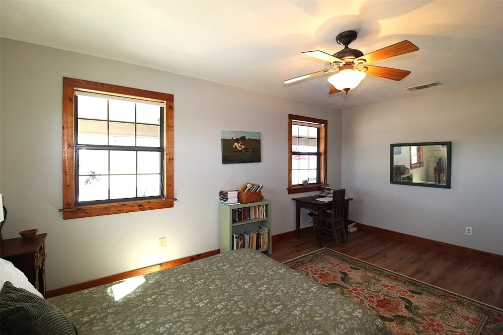 4776 NE County Road 2120 Road Talco, TX 75487
