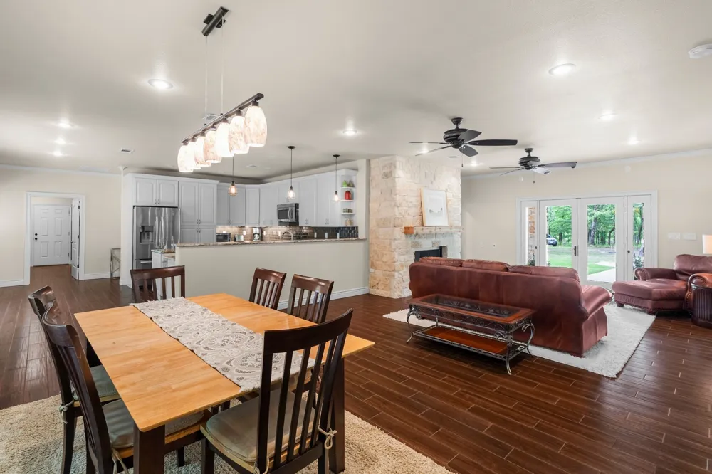 592 RS County Road 1151 Emory, TX 75440