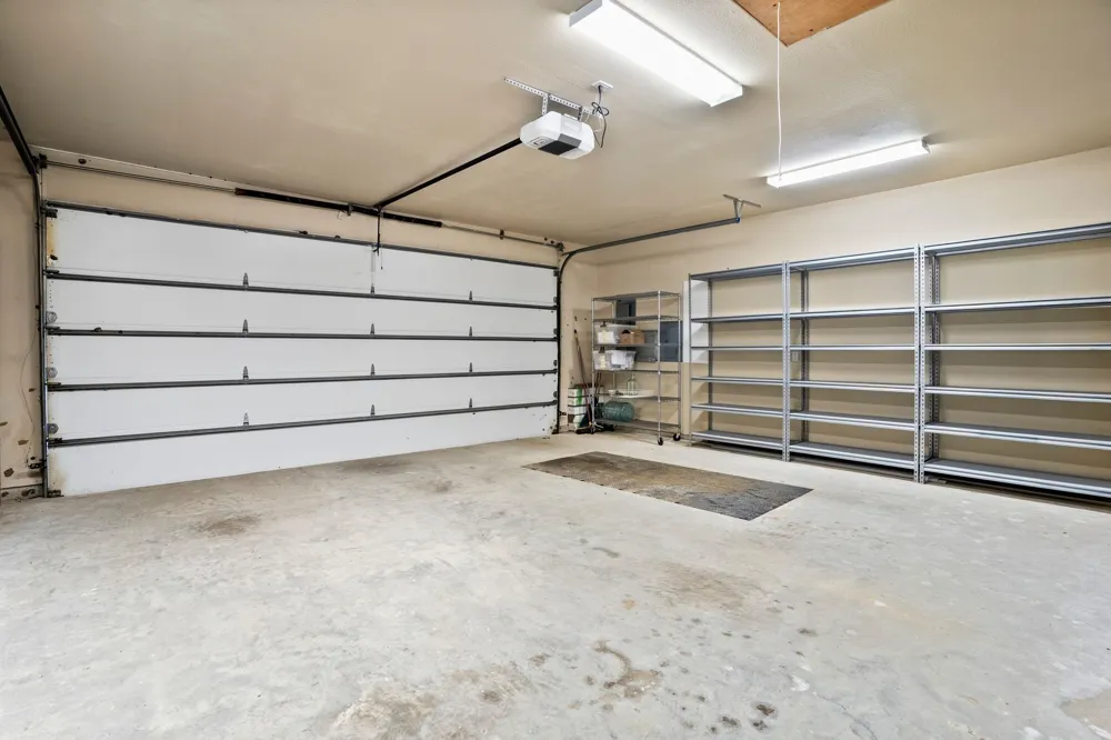592 RS County Road 1151 Emory, TX 75440