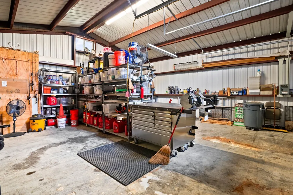 592 RS County Road 1151 Emory, TX 75440