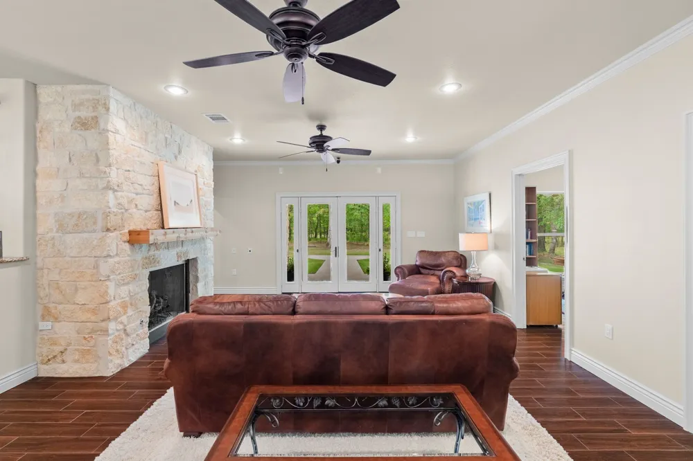 592 RS County Road 1151 Emory, TX 75440