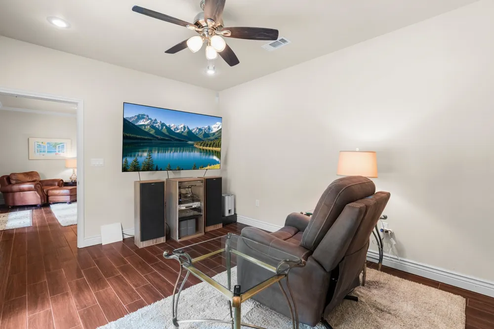 592 RS County Road 1151 Emory, TX 75440
