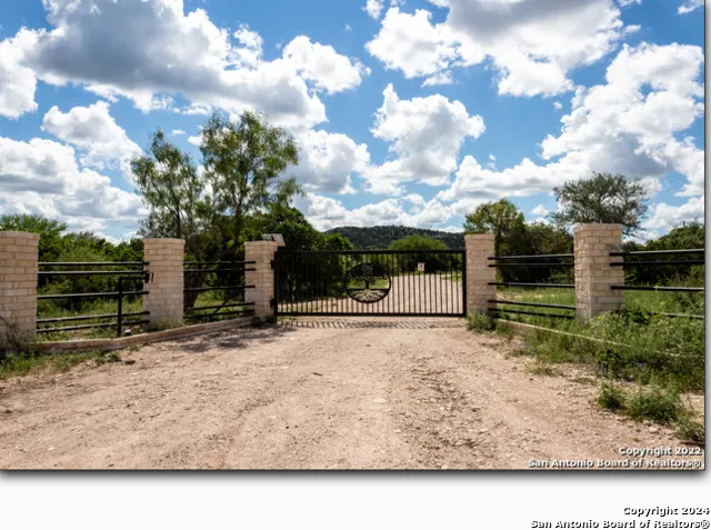 LOT 8 290 ON THE NUECES/State Hwy 55 Uvalde, TX 78801