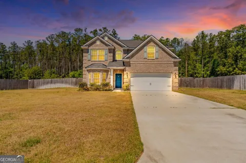 212 Fairview DR NE