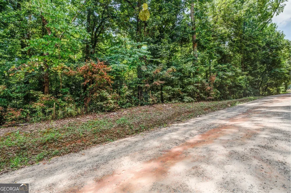 460 Pullin RD Locust Grove, GA 30248