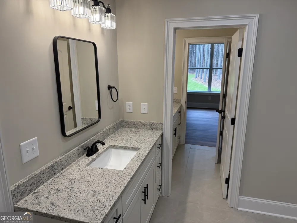 35 Mattie CT Mansfield, GA 30055