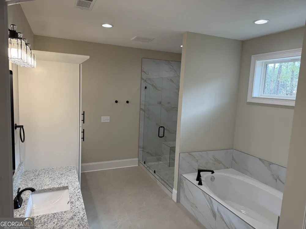 35 Mattie CT Mansfield, GA 30055