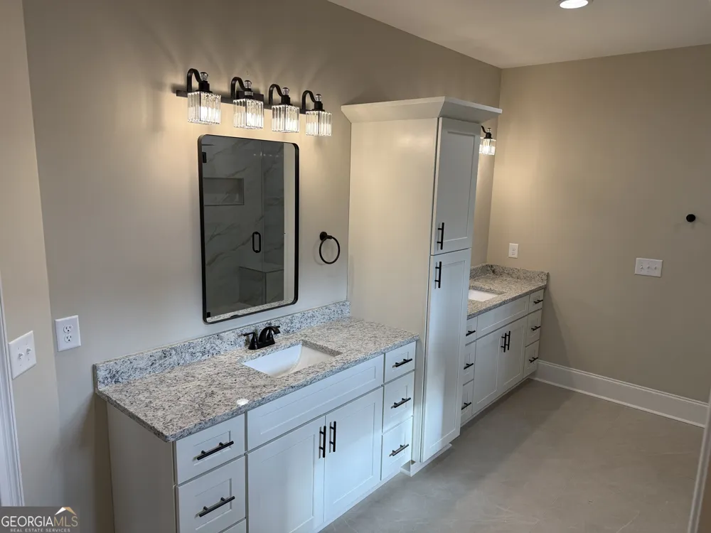 35 Mattie CT Mansfield, GA 30055