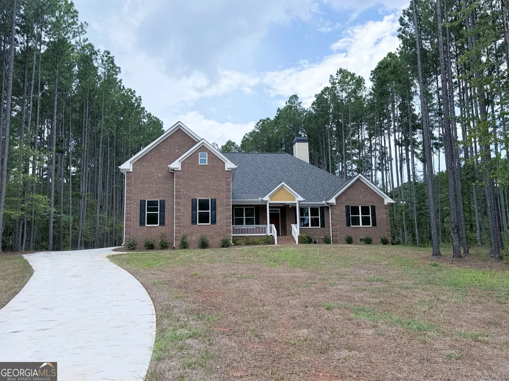 35 Mattie CT Mansfield, GA 30055