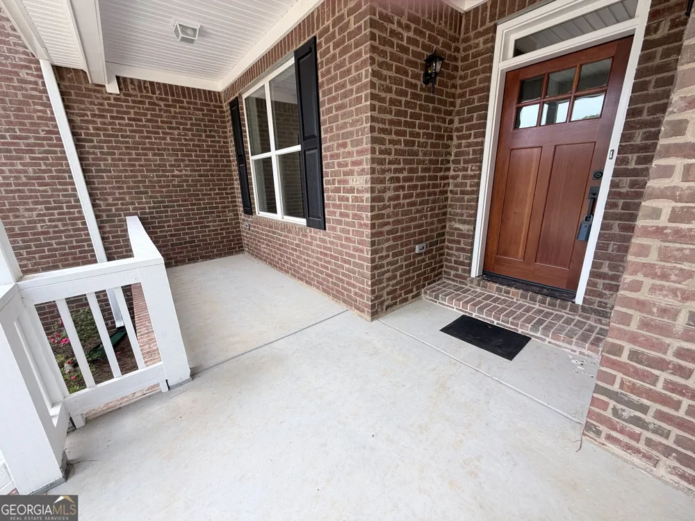 35 Mattie CT Mansfield, GA 30055