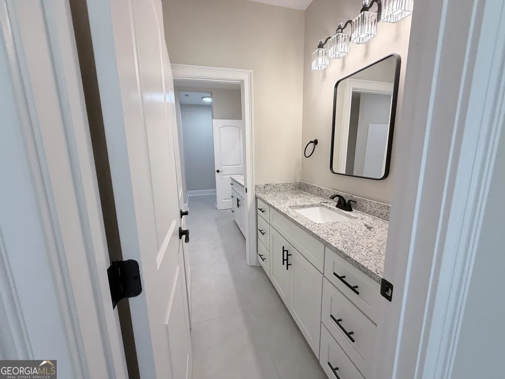 35 Mattie CT Mansfield, GA 30055