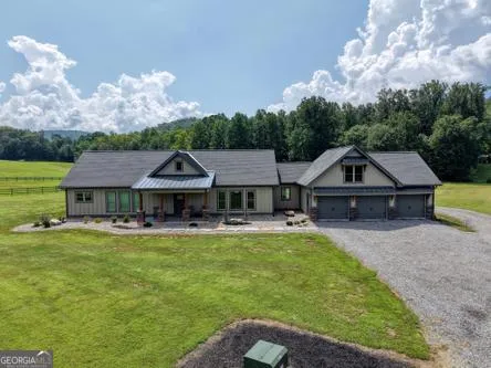 186 Rice Landing CT Hayesville, NC 28904
