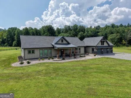 186 Rice Landing CT Hayesville, NC 28904