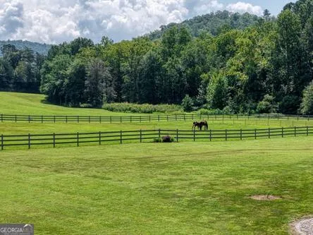 186 Rice Landing CT Hayesville, NC 28904