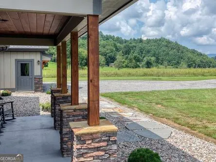 186 Rice Landing CT Hayesville, NC 28904