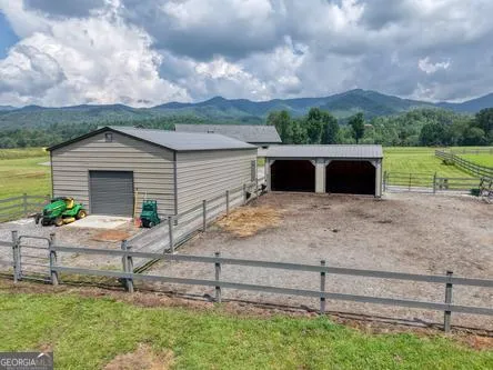 186 Rice Landing CT Hayesville, NC 28904