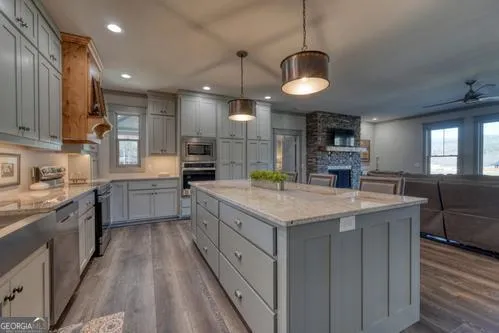 186 Rice Landing CT Hayesville, NC 28904