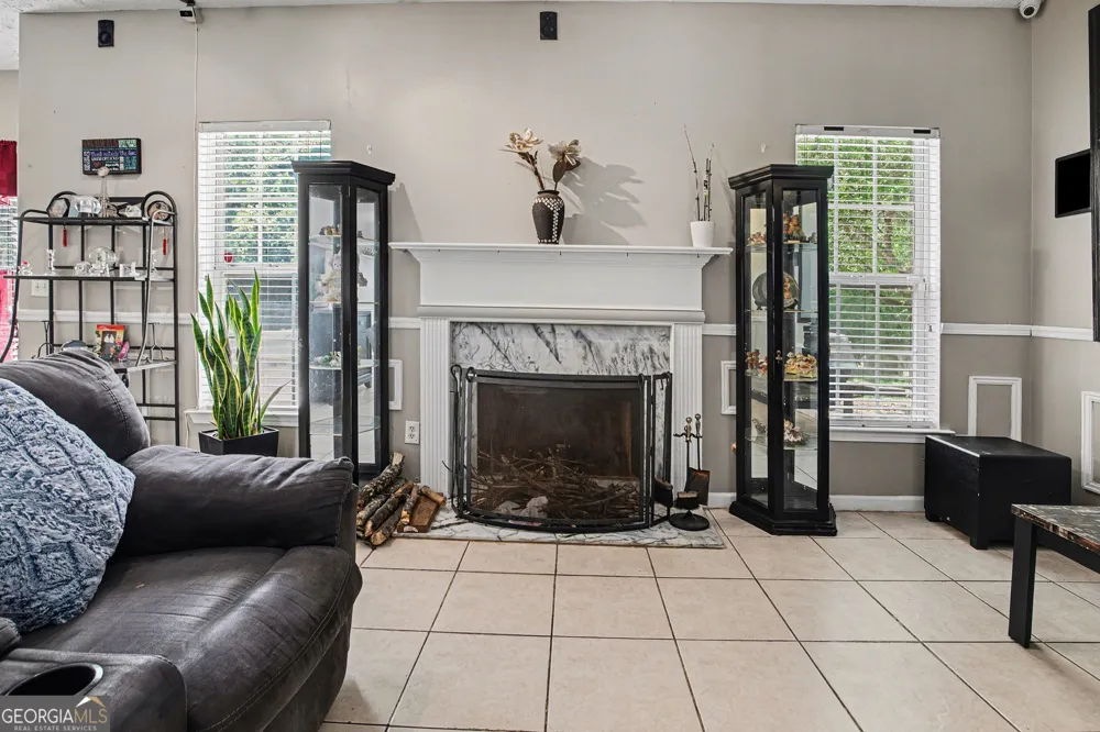 1471 Silverstone TRL Jonesboro, GA 30238