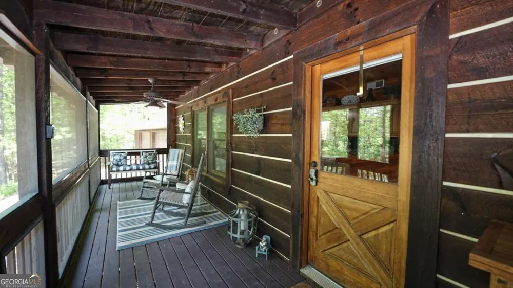 210 Shade Tree LN Mineral Bluff, GA 30559