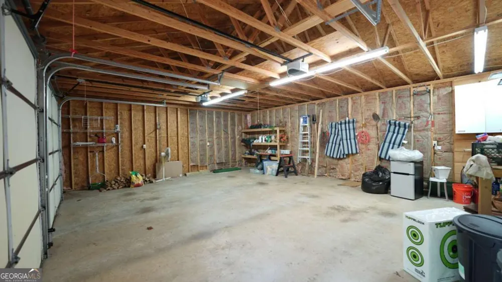 210 Shade Tree LN Mineral Bluff, GA 30559