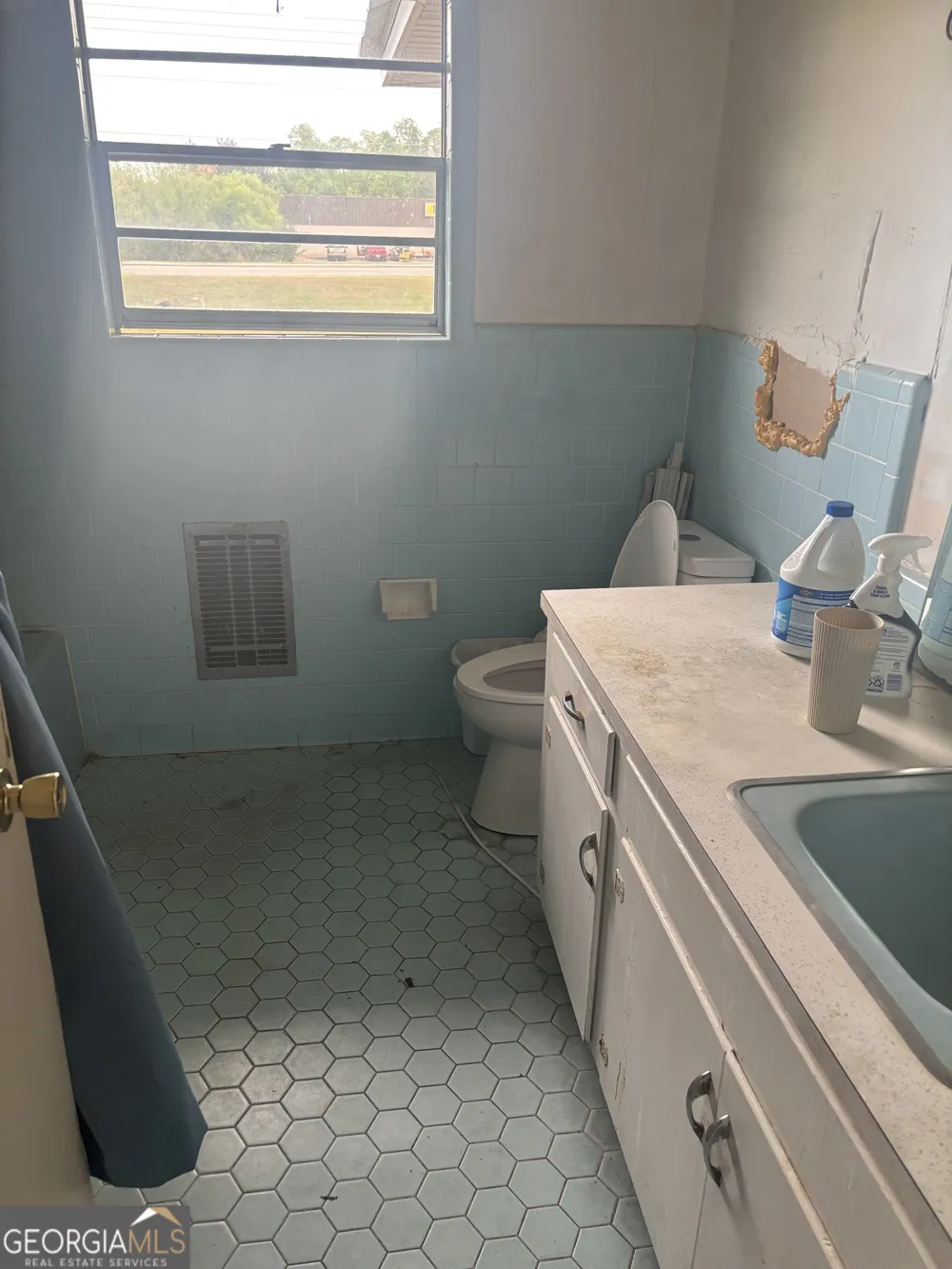 6901 US HWY 280 Claxton, GA 30417