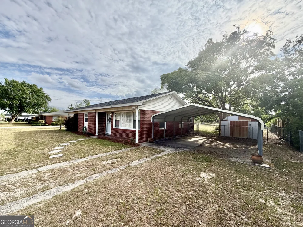 91 Wilson ST Hazlehurst, GA 31539