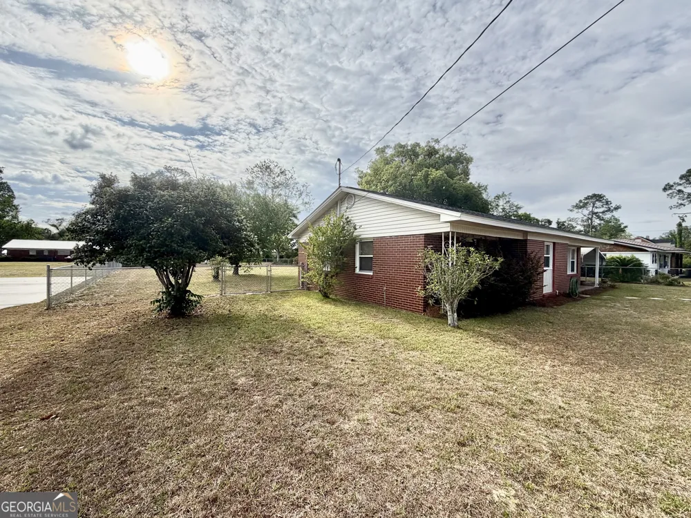 91 Wilson ST Hazlehurst, GA 31539