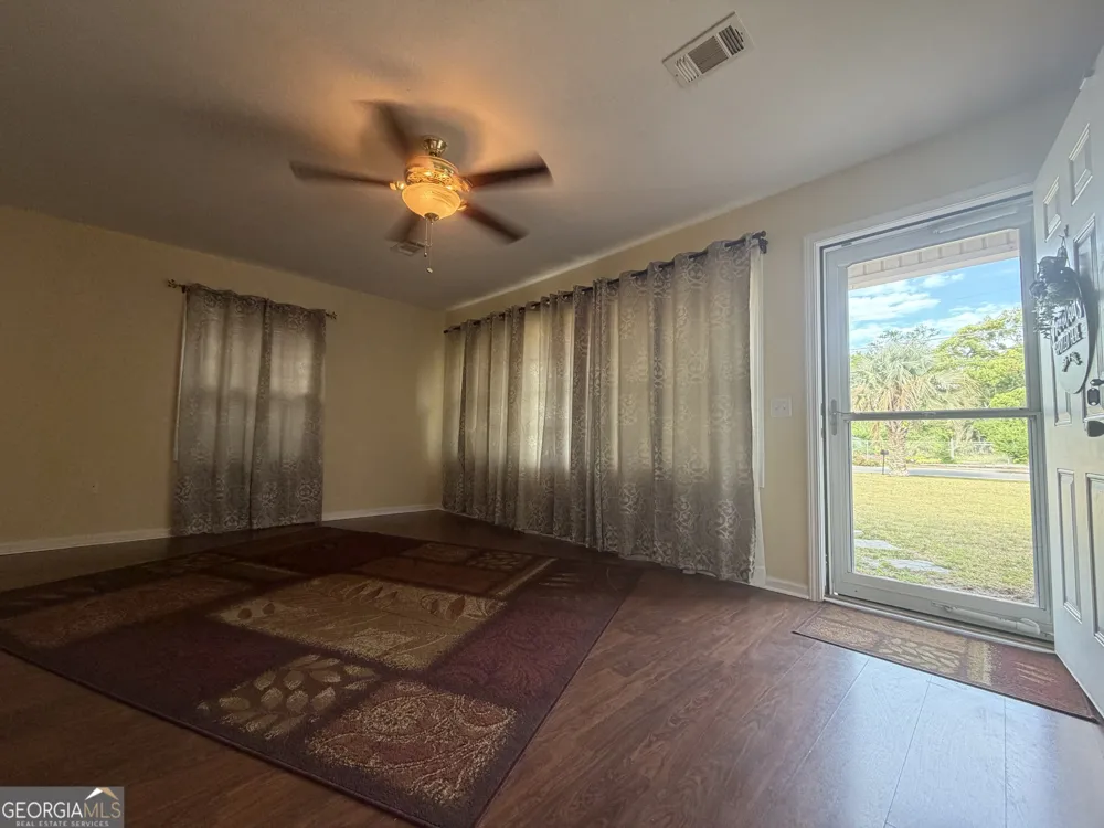 91 Wilson ST Hazlehurst, GA 31539