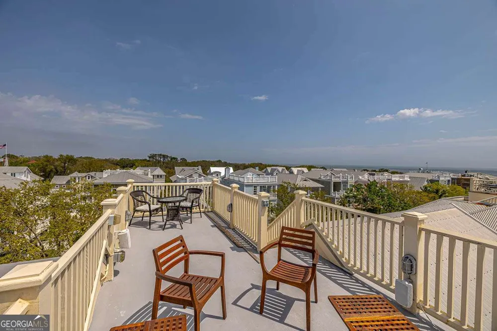 17 Sea Oats LN St. Simons, GA 31522