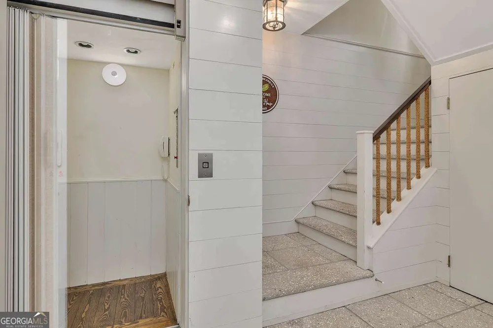 17 Sea Oats LN St. Simons, GA 31522