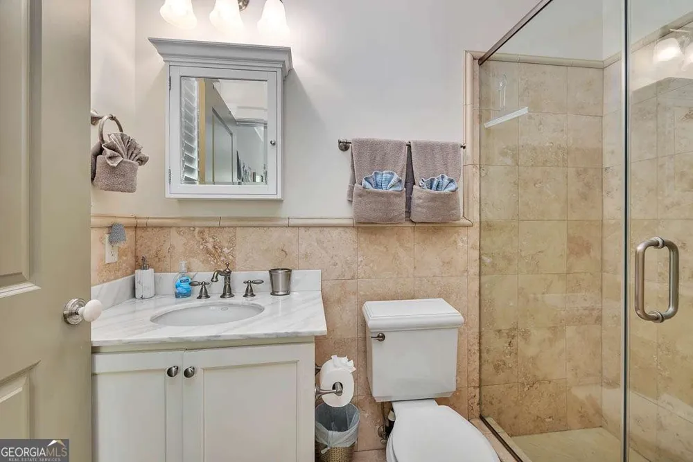 17 Sea Oats LN St. Simons, GA 31522