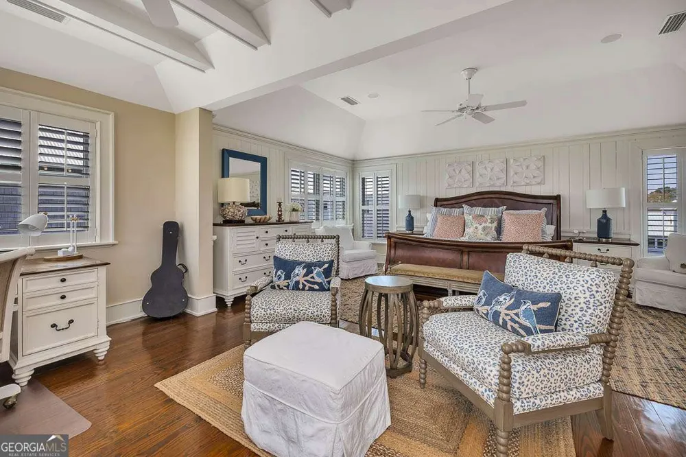 17 Sea Oats LN St. Simons, GA 31522