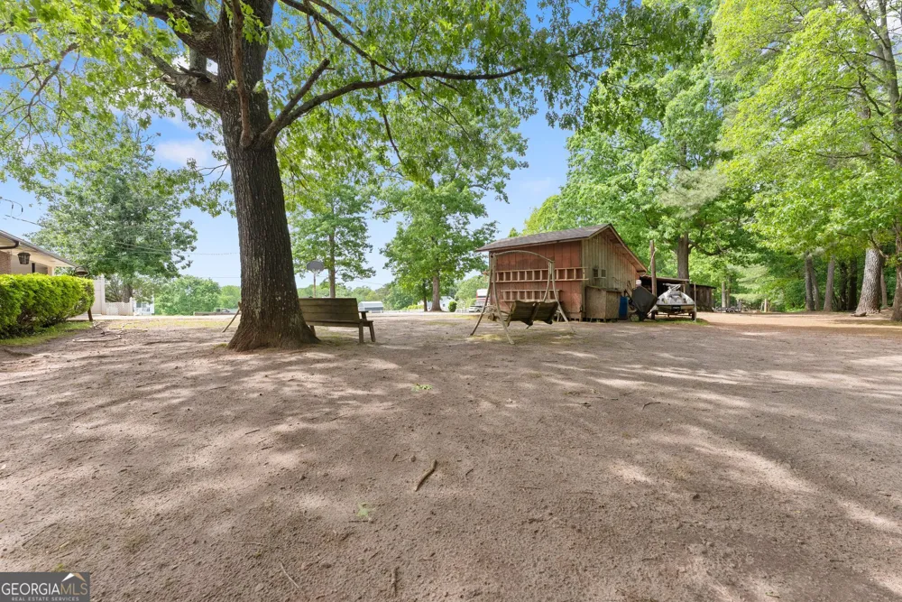 4508 Dicks Hill PKWY Mount Airy, GA 30563