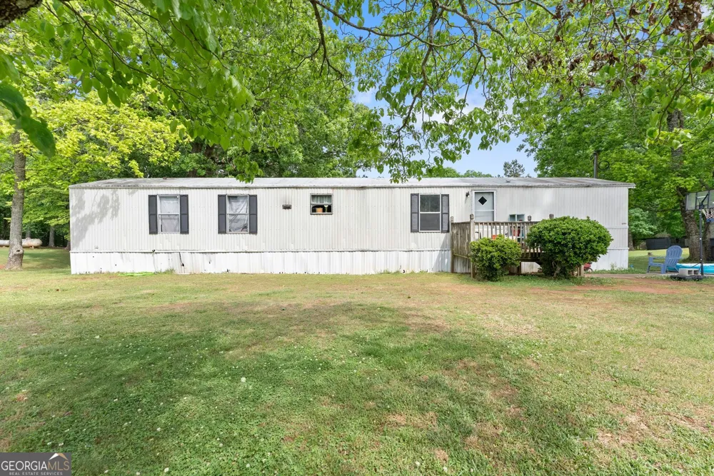 4508 Dicks Hill PKWY Mount Airy, GA 30563