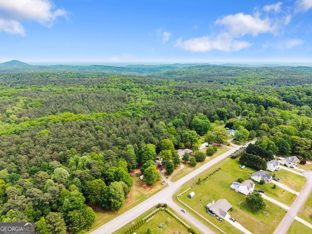 4508 Dicks Hill PKWY Mount Airy, GA 30563