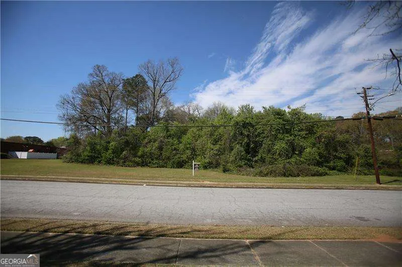 6575 River Park DR Riverdale, GA 30274