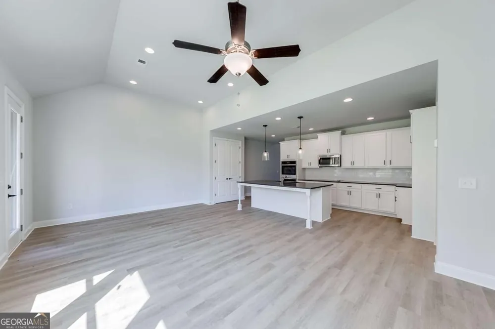 114 Classic Overlook Homer, GA 30547
