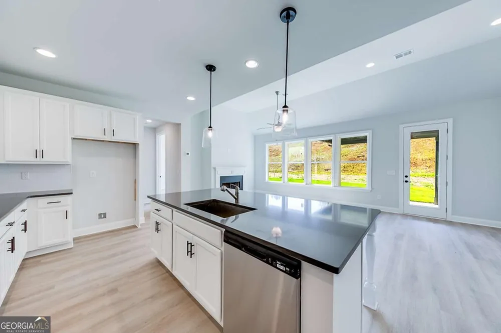 114 Classic Overlook Homer, GA 30547