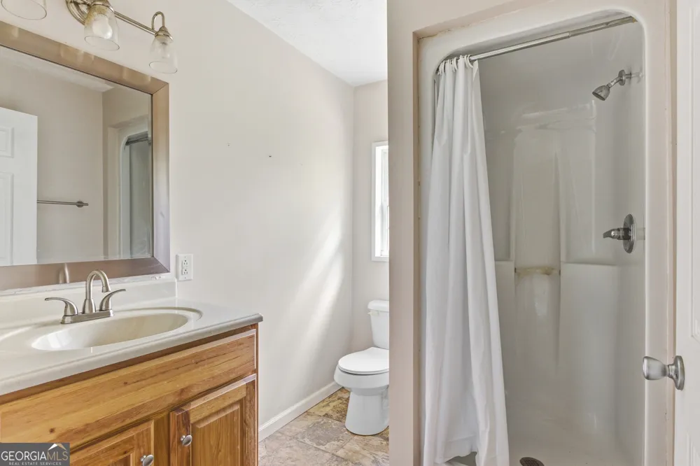 6668 Belton Bridge RD Lula, GA 30554