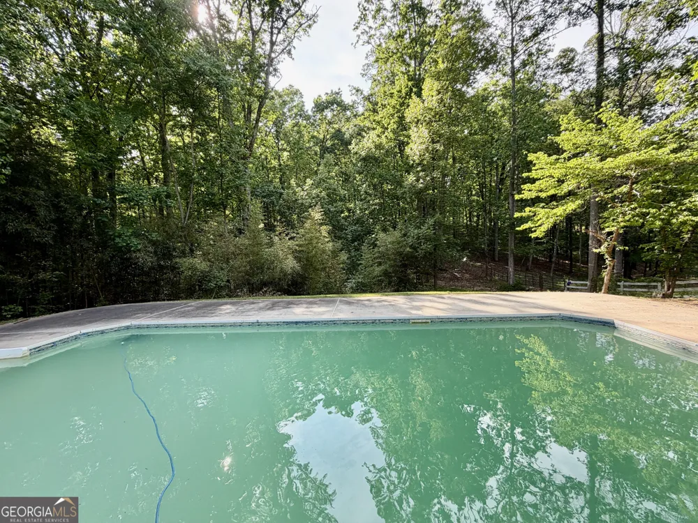 8518 Downs RD Winston, GA 30187