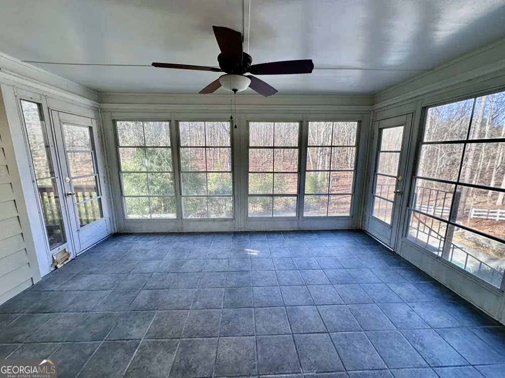 8518 Downs RD Winston, GA 30187