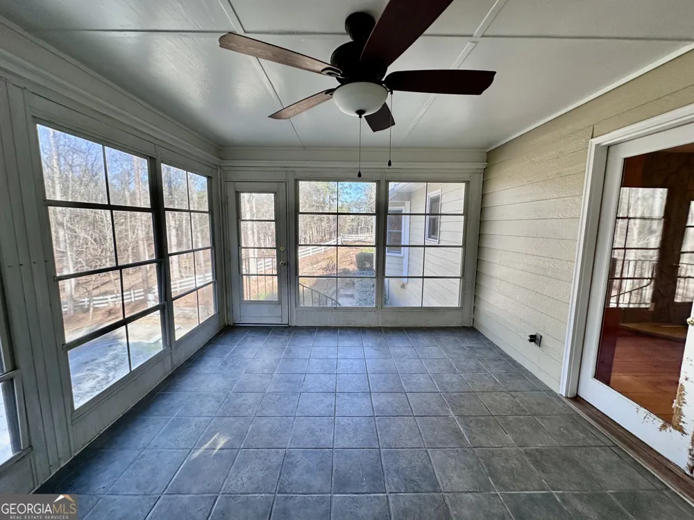 8518 Downs RD Winston, GA 30187