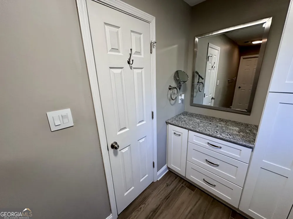 8518 Downs RD Winston, GA 30187