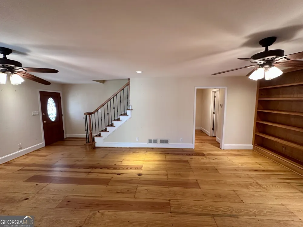 8518 Downs RD Winston, GA 30187