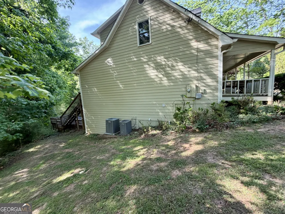 8518 Downs RD Winston, GA 30187
