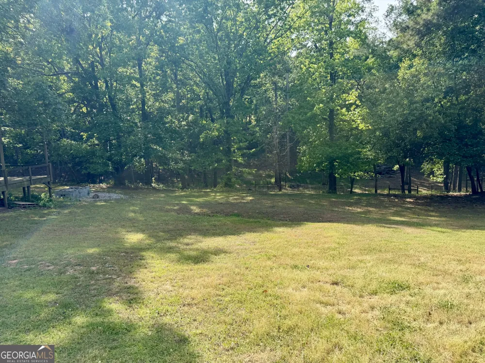 8518 Downs RD Winston, GA 30187