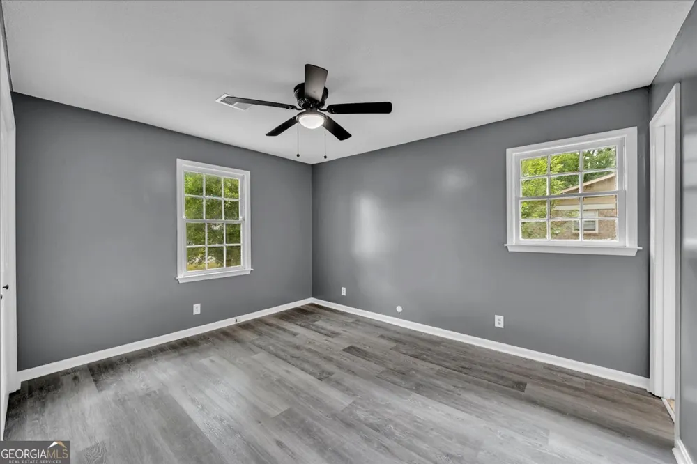 111 Weaver RD Warner Robins, GA 31093
