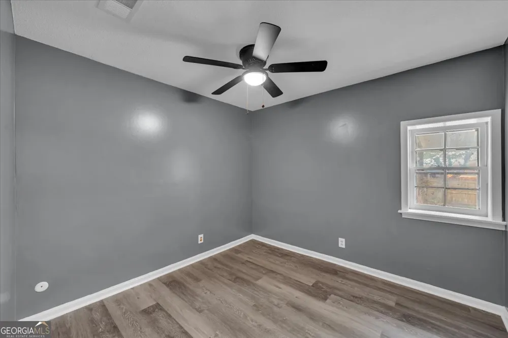 111 Weaver RD Warner Robins, GA 31093